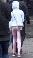 [18915] Redhead in Light Pink Cotton Leggings Panty Lines
