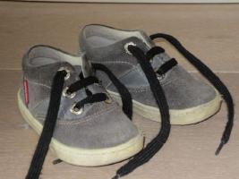Well worn boy shoes 01
